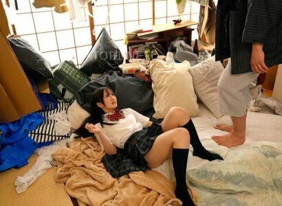 Gõ cửa phàn nàn vì tiếng ồn của gã hàng xóm, nữ bắt ngờ bị túm lấy